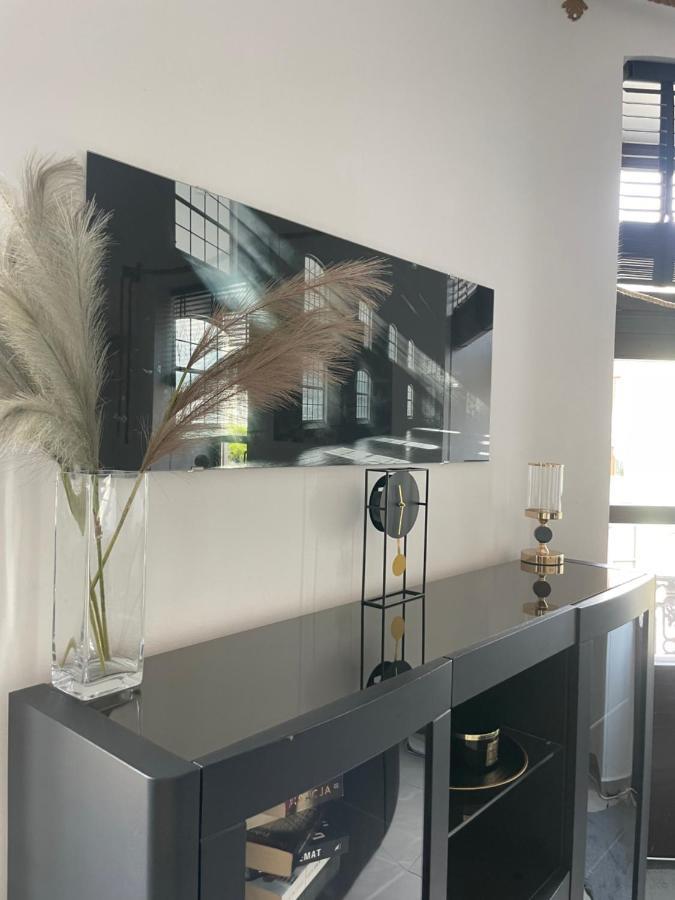 Apartament Apartament W Centrum Przy Studni 102M2 Chełm Zewnętrze zdjęcie